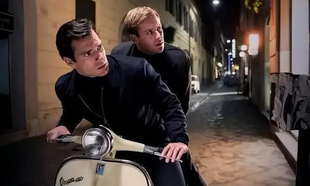 《秘密特工》中充满现代感与黑色幽默的慢镜头枪战动作