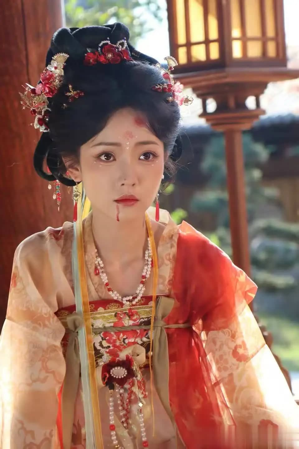 数据炸裂!王路晴《满级主母来上班》首日数据创短剧新纪录