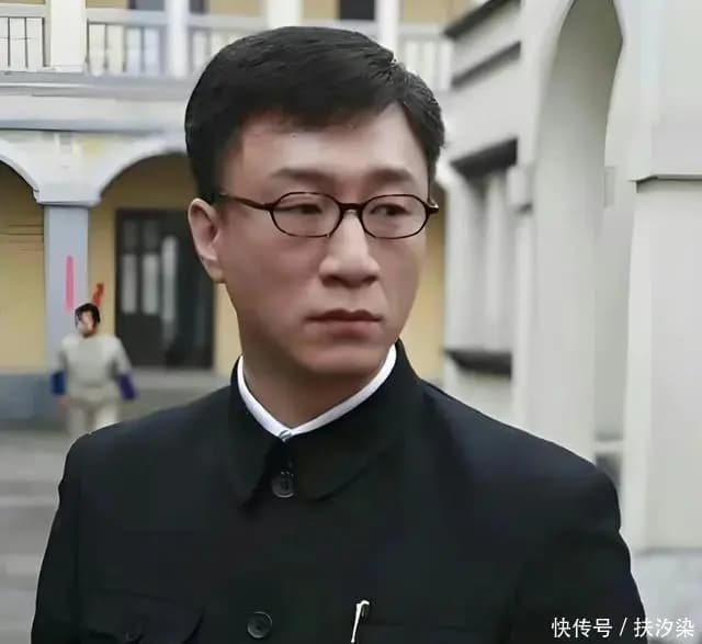 全国收视率第一!于和伟令观众成功入坑,央视谍战剧有天花板了