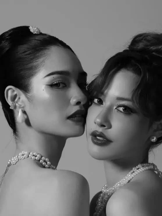 泰星Mint Ranchrawee最新写真特写,妆容精致眼神迷人