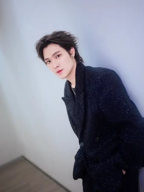 Flute Chinnaphat从小帅到大的演艺之路