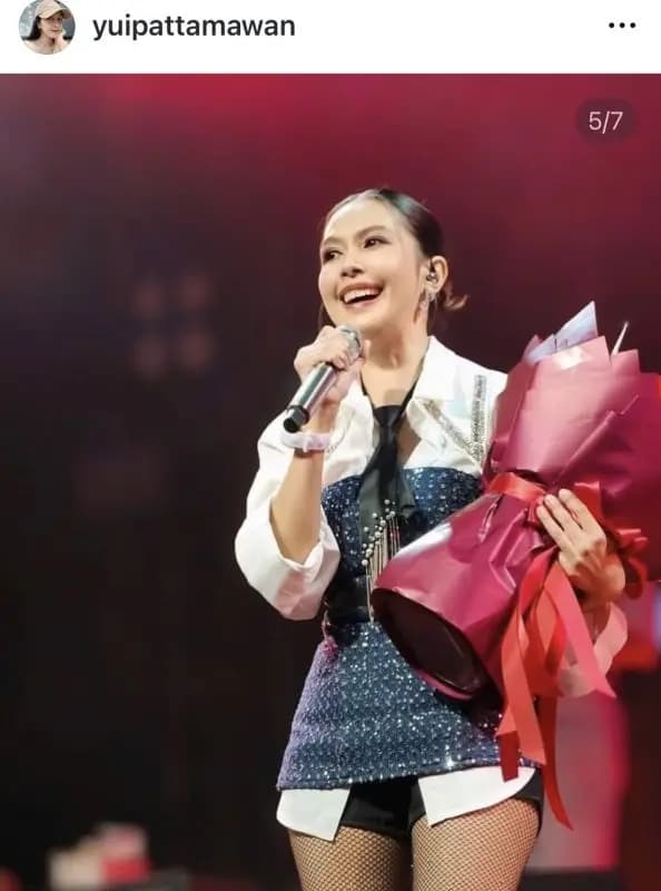 Yui Pattamawan一家三口幸福合影