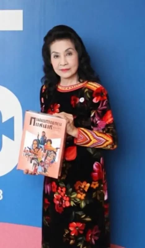 Coliseum Inter Group 制作的7HD频道动作喜剧海报