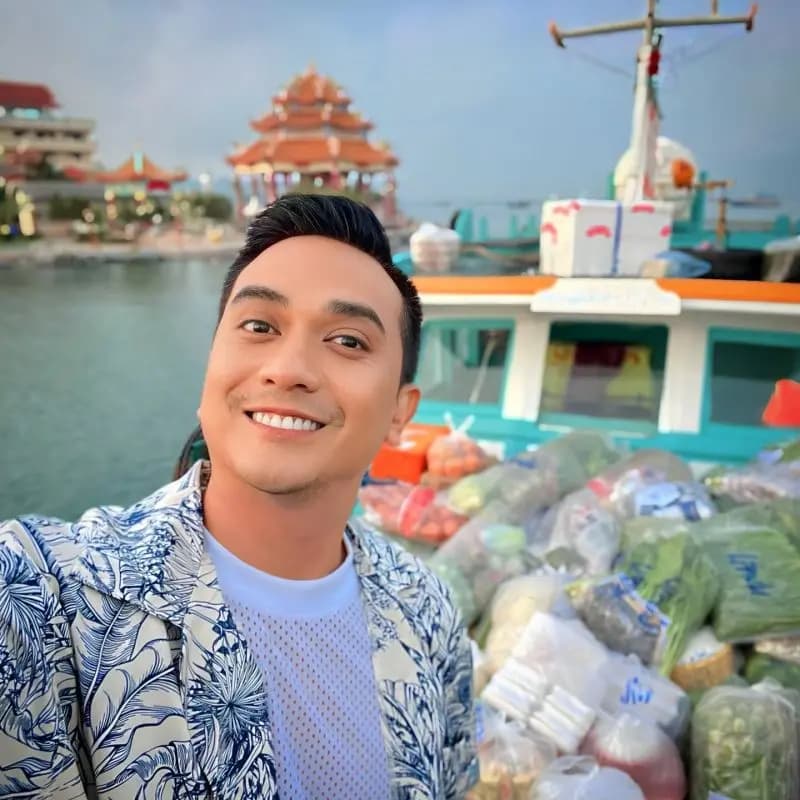 Nan Dance Army葬礼首日诵经仪式现场照片,气氛庄严肃穆