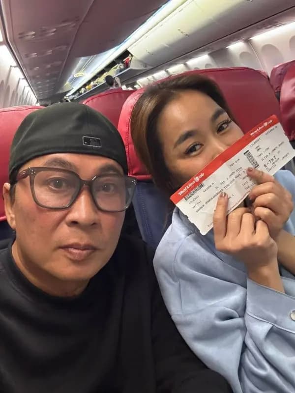 Ple Nakorn与警方沟通报案细节,呼吁政府严厉打击网络犯罪