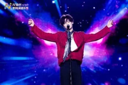 音乐节露营区场景